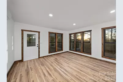 139 Church Street, Burnsville, NC 28714 - Photo 10