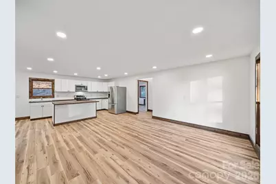 139 Church Street, Burnsville, NC 28714 - Photo 6