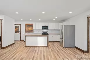 139 Church St, Burnsville, NC 28714 - Photo 8