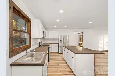 139 Church Street, Burnsville, NC 28714 - Photo 8