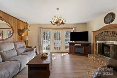 40 Country Bear Lane, Flat Rock, NC 28731 - Photo 4