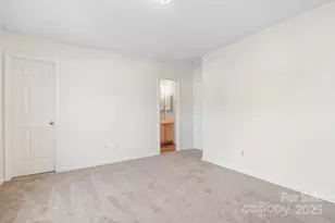 2749 Fairstone Ave, Charlotte, NC 28269 - Photo 12