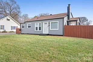 264 E McNeely Ave, Mooresville, NC 28115 - Photo 2