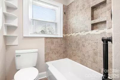 264 E McNeely Avenue, Mooresville, NC 28115 - Photo 14