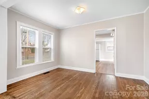 264 E McNeely Ave, Mooresville, NC 28115 - Photo 8