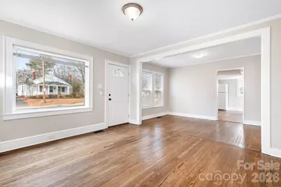 264 E McNeely Avenue, Mooresville, NC 28115 - Photo 4