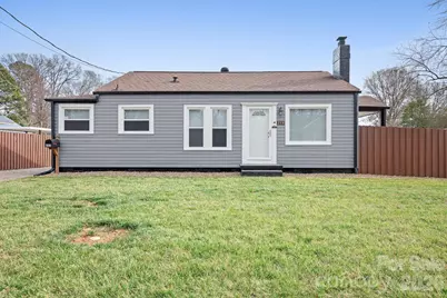 264 E McNeely Avenue, Mooresville, NC 28115 - Photo 1