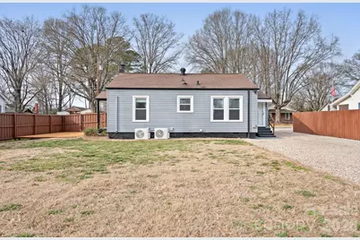 264 E McNeely Avenue, Mooresville, NC 28115 - Photo 24