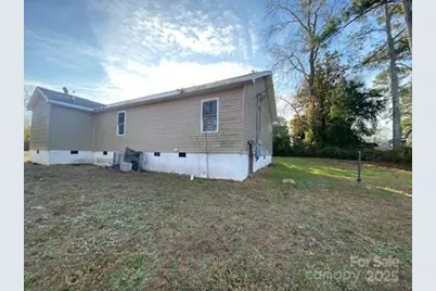 120 Seaboard Street, Rockingham, NC 28379 - Photo 4