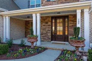 105 Downton Abbey Dr, Marvin, NC 28173 - Photo 4