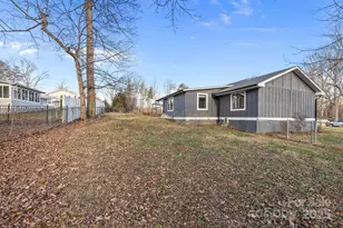 17 Berry Ln, Fletcher, NC 28732 - Photo 44