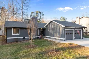 17 Berry Ln, Fletcher, NC 28732 - Photo 2