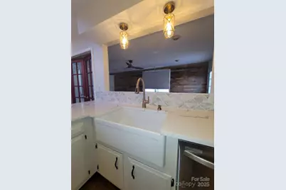 17 Berry Lane, Fletcher, NC 28732 - Photo 16