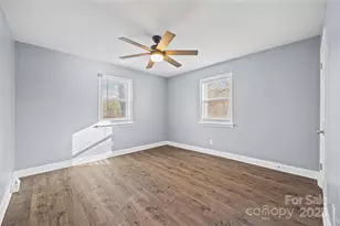 8610 Douglas Dr, Charlotte, NC 28217 - Photo 32