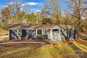 8610 Douglas Dr, Charlotte, NC 28217 - Photo 36