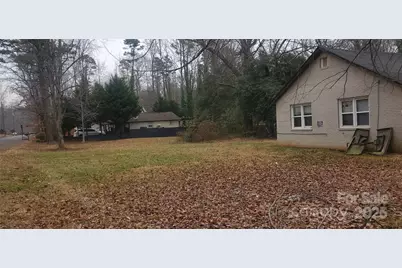 4001 Durham Lane, Charlotte, NC 28269 - Photo 6