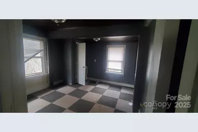 4001 Durham Lane, Charlotte, NC 28269 - Photo 4