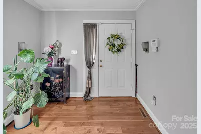 4711 Mountain Point Lane, Charlotte, NC 28216 - Photo 4