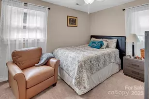 4711 Mountain Point Ln, Charlotte, NC 28216 - Photo 18