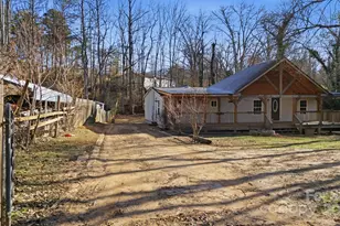 102 Garnett Trace Rd, Franklin, NC 28734 - Photo 4