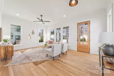 311 Coxe Avenue, Charlotte, NC 28208 - Photo 2