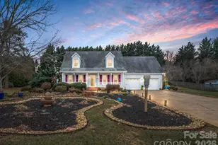 124 Fox Meadow Dr, Rutherfordton, NC 28139 - Photo 1