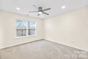 15558 Stronvar House Ln, Charlotte, NC 28277 - Photo 26