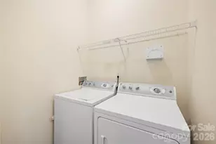 15558 Stronvar House Ln, Charlotte, NC 28277 - Photo 30