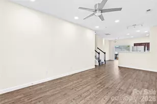 15558 Stronvar House Ln, Charlotte, NC 28277 - Photo 6