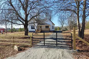 464 Hamrick Rd, Mooresboro, NC 28114 - Photo 12