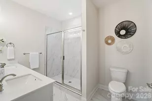 8927 8929 8931 8935 Sharonbrook Dr, Charlotte, NC 28210 - Photo 28