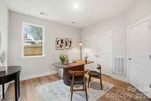 8927 8929 8931 8935 Sharonbrook Dr, Charlotte, NC 28210 - Photo 8