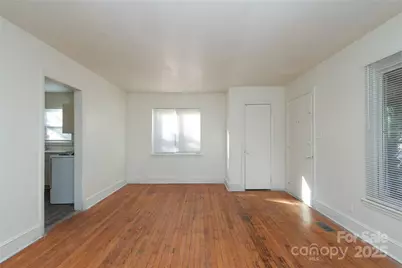 2617 Clydesdale Terrace, Charlotte, NC 28208 - Photo 6