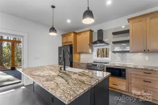 6260 Sunny Dr, Newland, NC 28657 - Photo 10