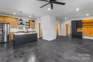 6260 Sunny Dr, Newland, NC 28657 - Photo 6