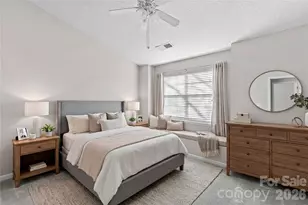 10923 Holly Ridge Blvd, Charlotte, NC 28216 - Photo 14