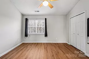 1825 Birch Heights Ct, Charlotte, NC 28213 - Photo 12