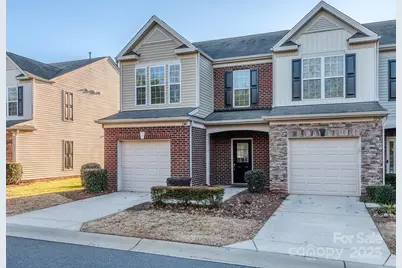 2240 Kensington Station Parkway, Charlotte, NC 28210 - Photo 2