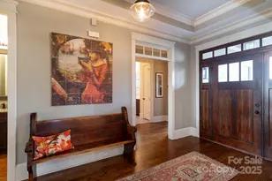 2852 Attaberry Dr, Charlotte, NC 28205 - Photo 2