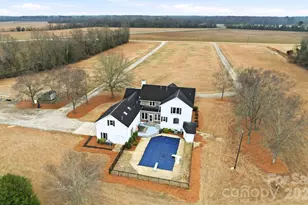 1004 Four Mile Loop, Cheraw, SC 29520 - Photo 36