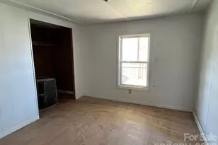 97 Oakland Dr, Burnsville, NC 28714 - Photo 10