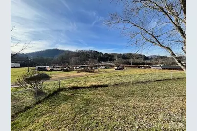 97 Oakland Drive, Burnsville, NC 28714 - Photo 12