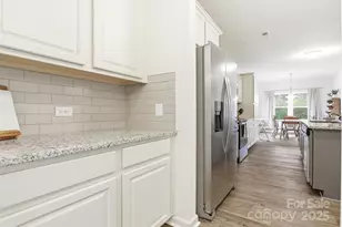 1328 Oakhurst Dr, Waxhaw, NC 28173 - Photo 8