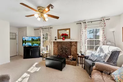 2318 Cricket Lane, Gastonia, NC 28052 - Photo 8