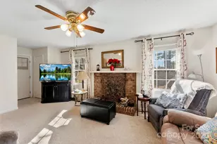 2318 Cricket Ln, Gastonia, NC 28052 - Photo 8