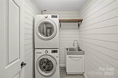 11025 Thornhill Club Drive, Charlotte, NC 28277 - Photo 28