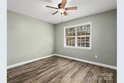 309 Derby Lane, Hendersonville, NC 28739 - Photo 28