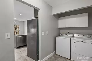 309 Derby Ln, Hendersonville, NC 28739 - Photo 18