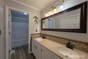 256 Georgewoods Dr, Dallas, NC 28034 - Photo 14