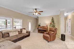 1496 Summit Springs Dr, Flat Rock, NC 28731 - Photo 2